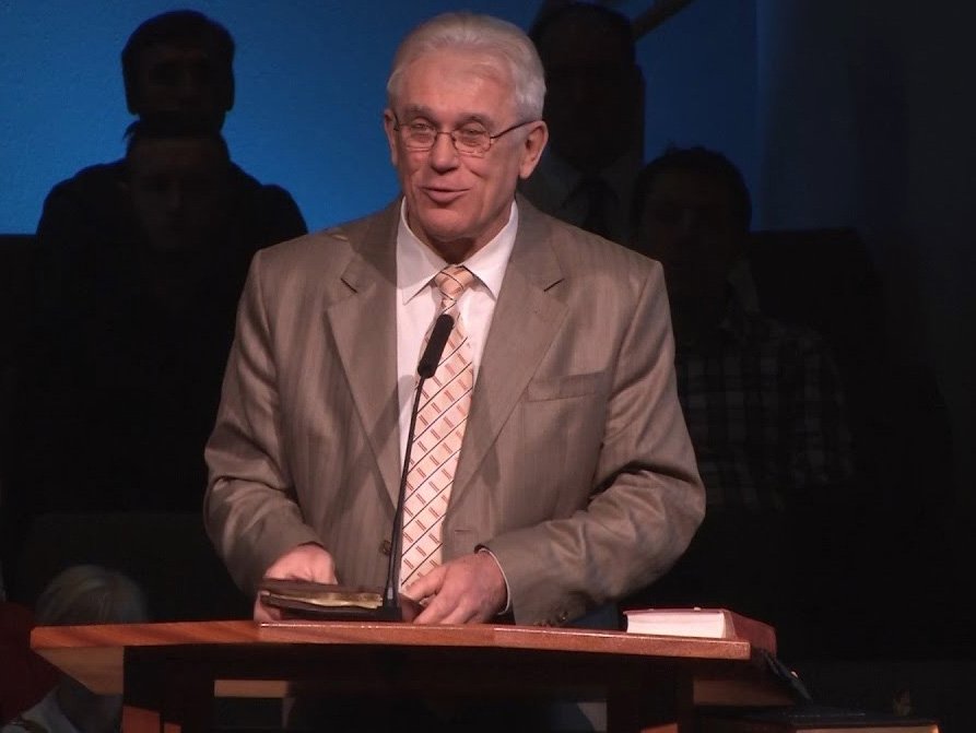 Михаил Савин