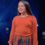 Бэкки и Юлия Базан — Чудным светом