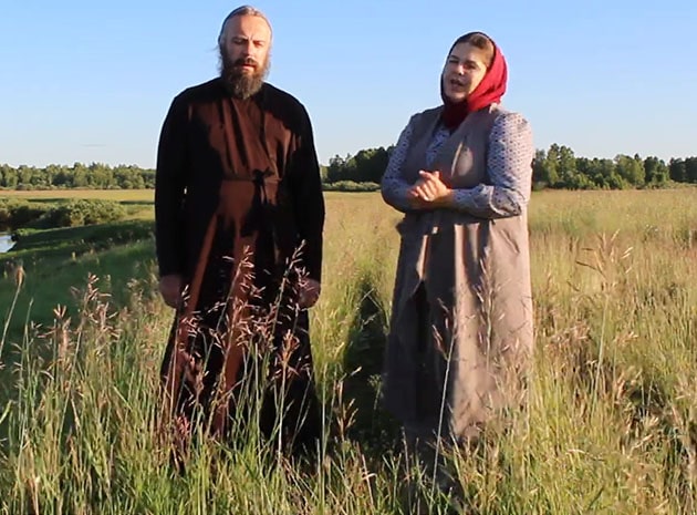 Валентина Корниенко — Ночь Глубокая, Тихо Стоят Сады